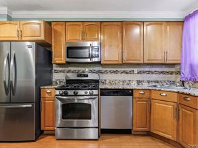 3241 Colden Avenue, Bronx NY 10469