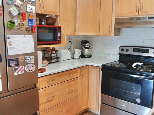 427 Aylesbury Court A, Ridge NY 11961