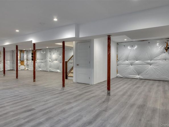 435 Maple Lane, Greenport NY 11944