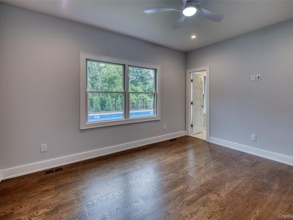 435 Maple Lane, Greenport NY 11944