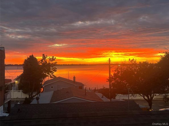 902 Dean Avenue, Bronx NY 10465