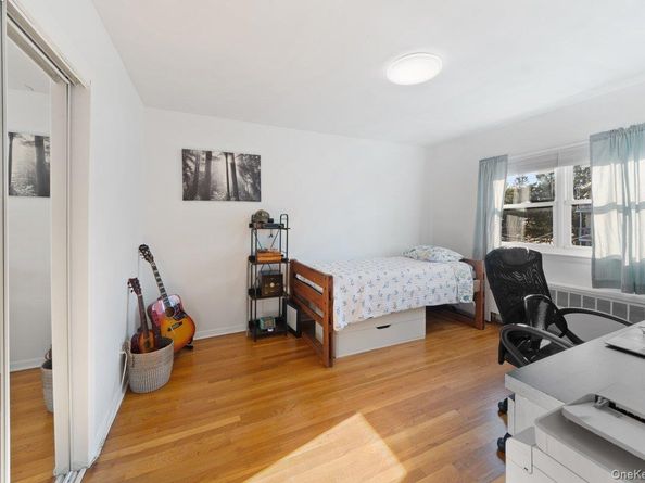 902 Dean Avenue, Bronx NY 10465