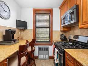 3531 Bronxwood Avenue 2J, Bronx NY 10469