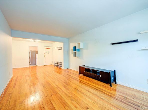 38-15 149th Street 1S, Flushing NY 11354