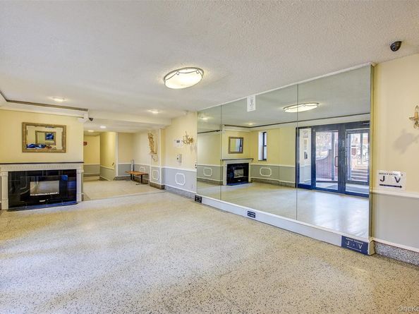 38-15 149th Street 1S, Flushing NY 11354