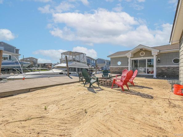 3664 Somerset Drive, Seaford NY 11783