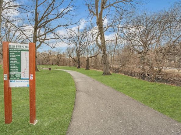 280 Bronxville Road 9B, Bronxville NY 10708