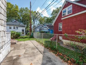 1 Oak Avenue 1, Bronx NY 10465