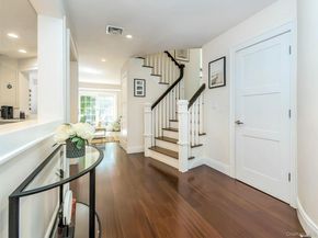 14 Combes Drive, Manhasset NY 11030