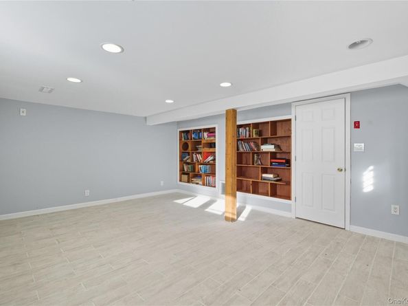 6 Martin Street, Massapequa NY 11758
