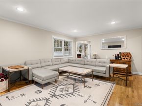 19 Blue Spruce Lane, Commack NY 11725