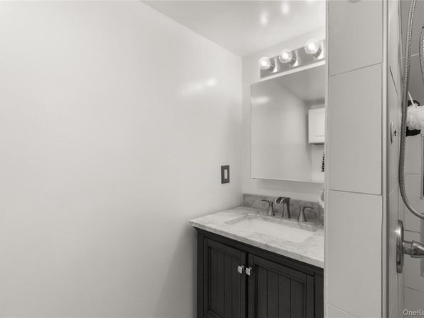 19 Blue Spruce Lane, Commack NY 11725