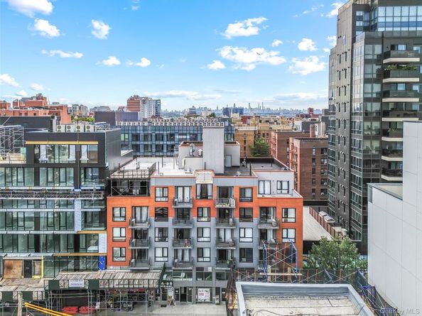 35-20 146 Street 3B, Flushing NY 11354