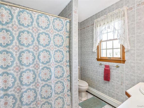 37 Tallmadge Trail, Miller Place NY 11764