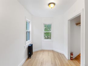 15 Desmond Avenue, Bronxville NY 10708