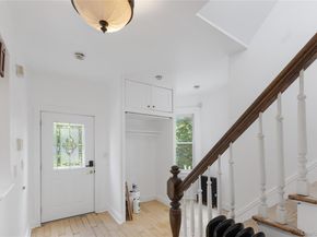 15 Desmond Avenue, Bronxville NY 10708