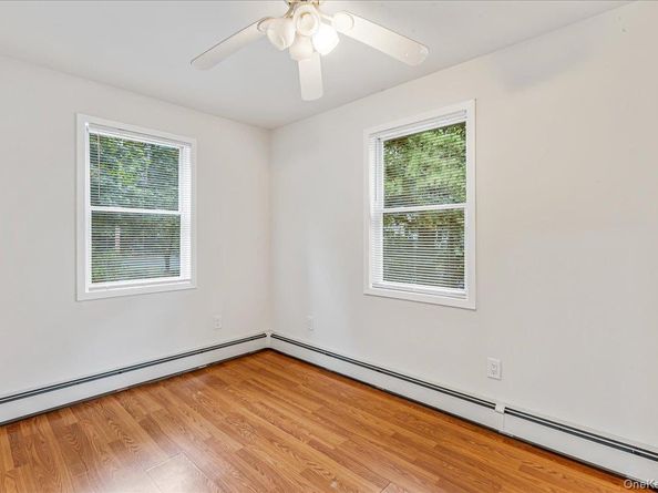 5 Sycamore Street, Centereach NY 11720