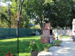 61 Saint Peters Drive, Brentwood NY 11717