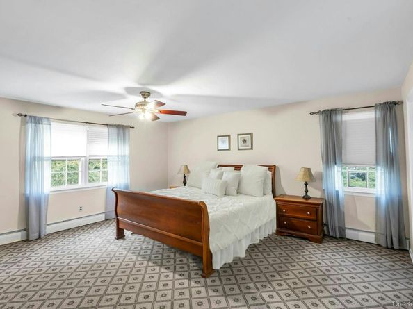 18 Norma Lane, Dix Hills NY 11746