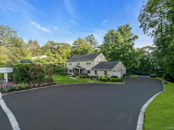 18 Norma Lane, Dix Hills NY 11746