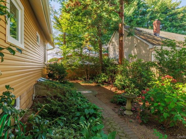 441 New York Avenue, Baldwin NY 11510
