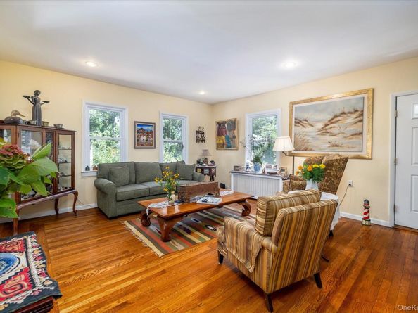 441 New York Avenue, Baldwin NY 11510