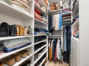 21-21 31st Street 4E, Astoria NY 11105