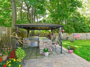 4 Cranford Road, Plainview NY 11803