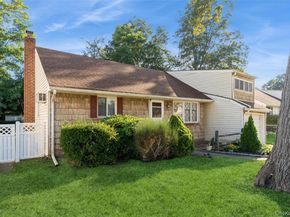 3860 Maplewood Drive, Seaford NY 11783