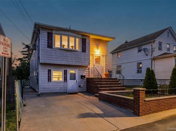 138 Carnegie Avenue
