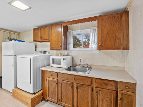 138 Carnegie Avenue, Elmont NY 11003