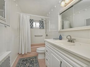 28 Halcourt Drive, Plainview NY 11803