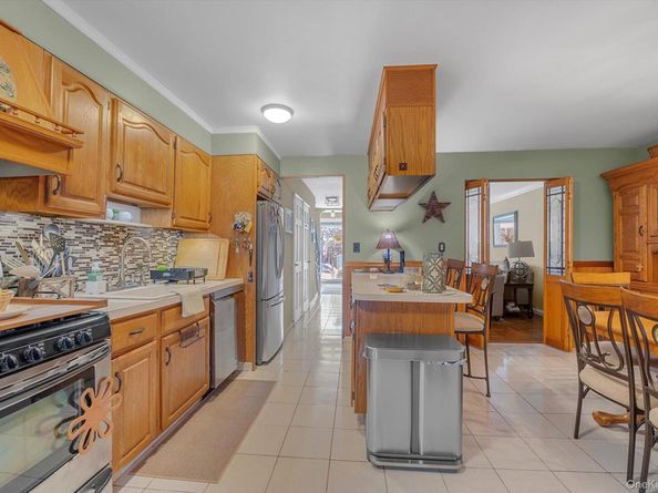 2433 Young Avenue, Bronx NY 10469