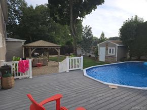 Undisclosed Address #914097, Deer Park NY 11729