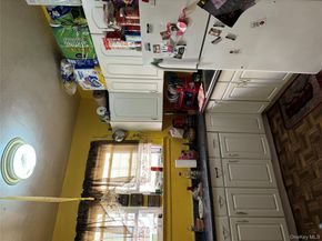 927 E 219th Street, Bronx NY 10469