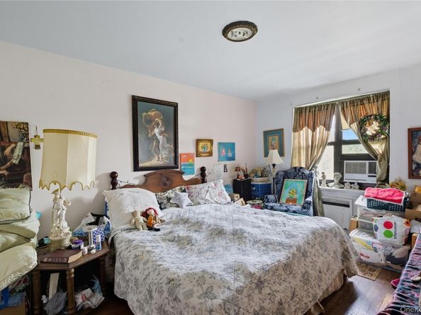 75-50 Bell Boulevard 3F, Oakland Gardens NY 11364