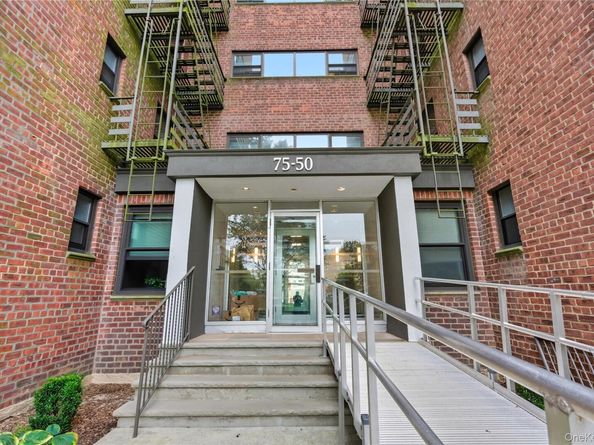 75-50 Bell Boulevard 3F, Oakland Gardens NY 11364