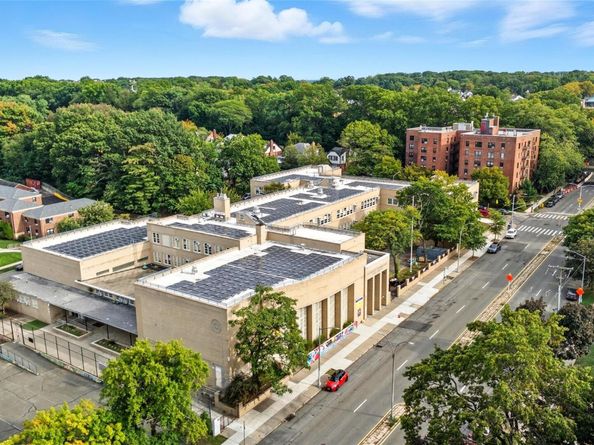75-50 Bell Boulevard 3F, Oakland Gardens NY 11364