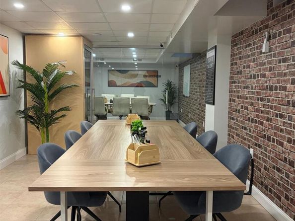 210 Pelham Road 5L, New Rochelle NY 10805