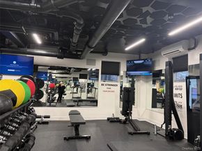 210 Pelham Road 5L, New Rochelle NY 10805