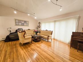 24 Edna Drive, Syosset NY 11791