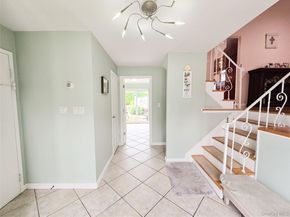 24 Edna Drive, Syosset NY 11791