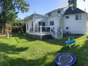 34 Roxbury Road, Port Washington NY 11050