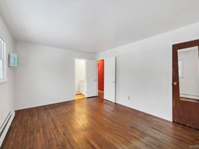 15 E Woodside Avenue, Patchogue NY 11772