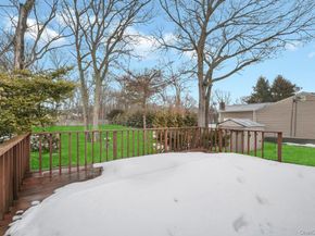 15 E Woodside Avenue, Patchogue NY 11772