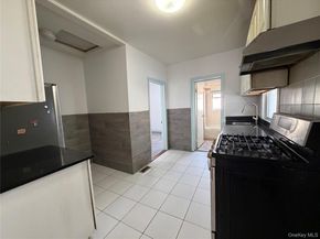 124-17 6th Avenue, College Point NY 11356