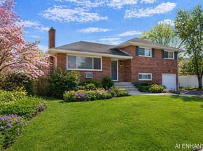24 Willets Avenue, Syosset NY 11791