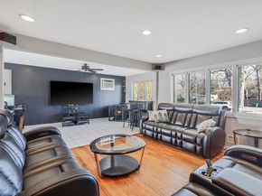 8 Sunset Avenue, Wheatley Heights NY 11798