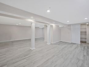 8 Sunset Avenue, Wheatley Heights NY 11798