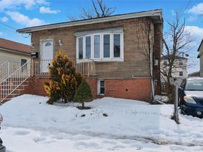 6529 Bayfield Avenue, Arverne NY 11692